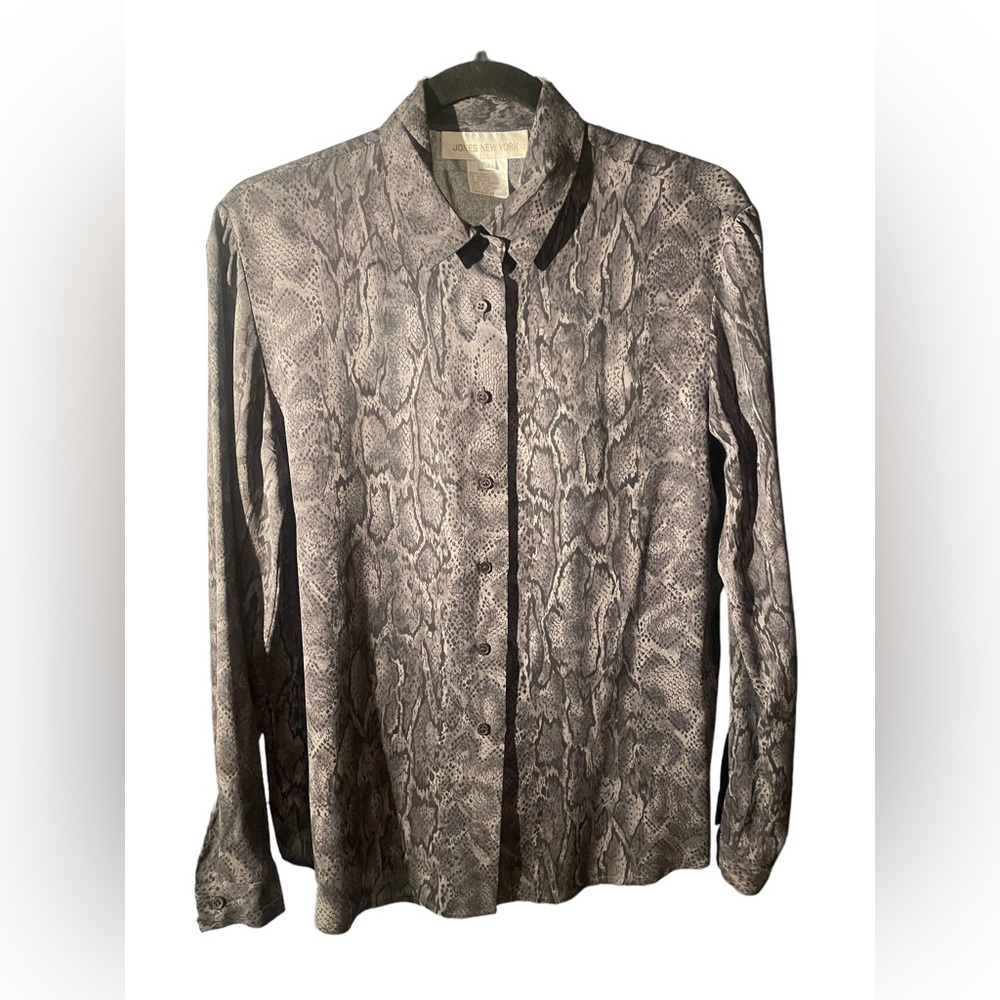 Jones New York Preloved silk blouse.